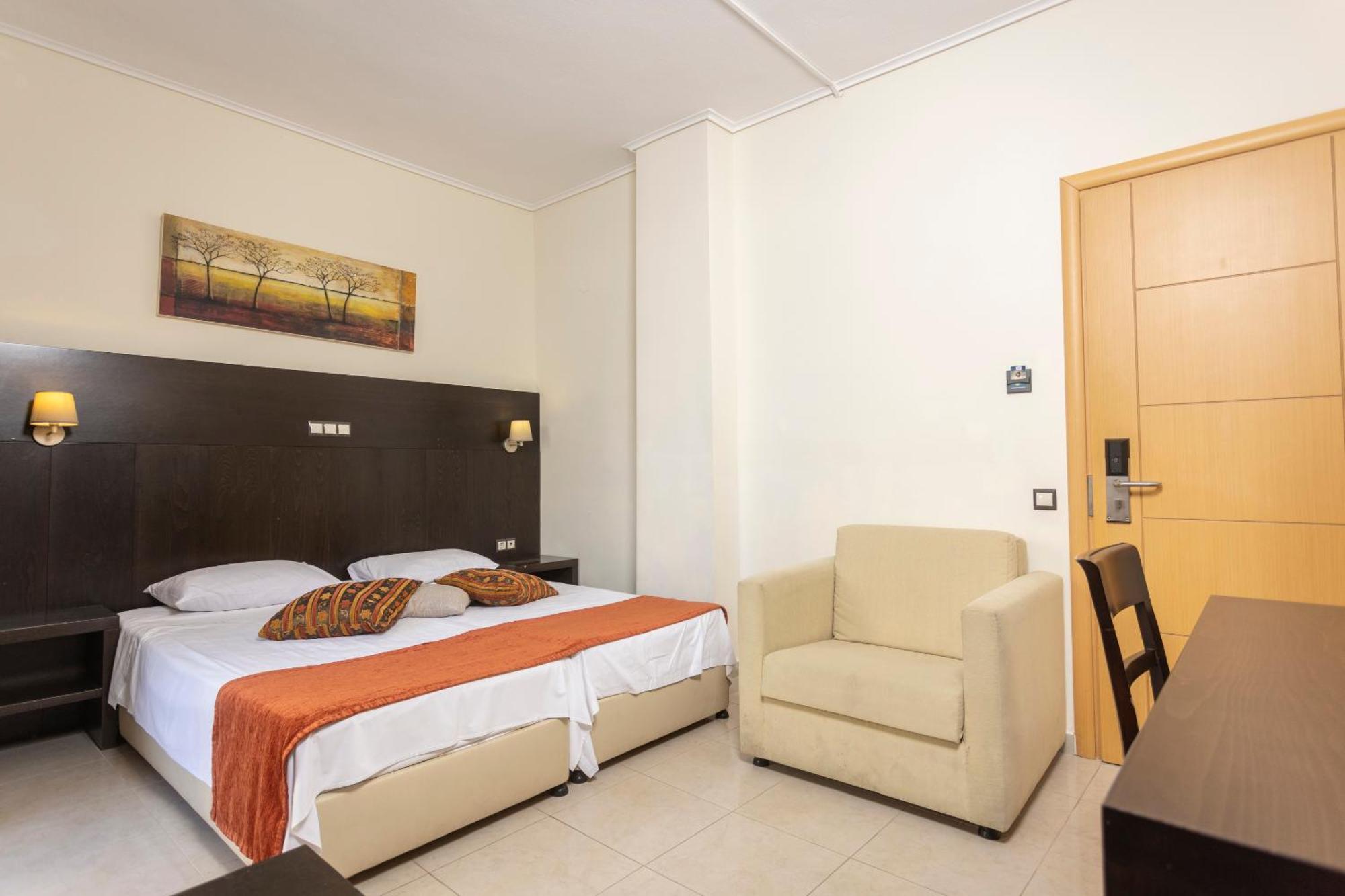 Hanioti Grandotel Bagian luar foto
