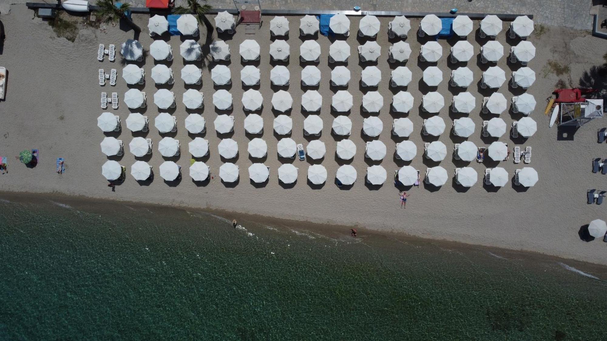Hanioti Grandotel Bagian luar foto